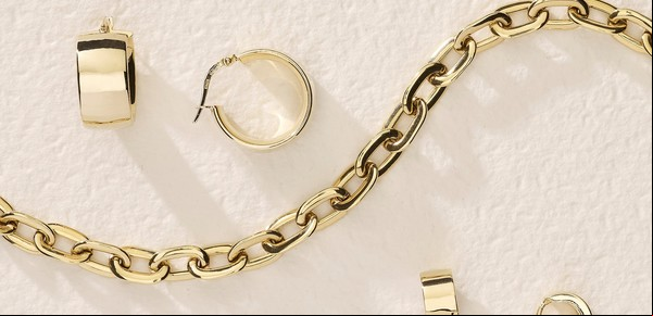 Tendencias en joyería: plata, oro y perlas en piezas XL