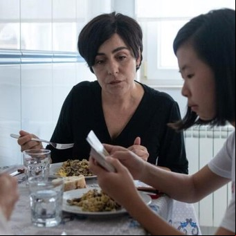 El caso Asunta, en Netflix: ¿Por qué la niña se muestra tan poco en la serie?