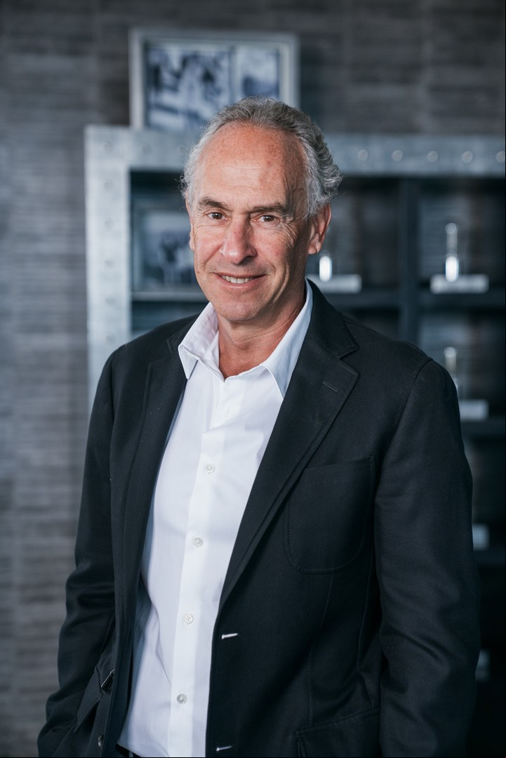 Marcelo Mindlin, presidente de Pampa Energía, con activos en generación eléctrica (centrales térmicas, termoeléctricas, hidroeléctricas, energías renovables) y con su petrolera en petróleo y gas natural.
