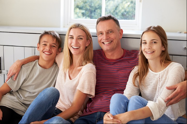 Contener a los adolescentes desde la familia y sus valores ayuda mucho./ Foto: Shutterstock.