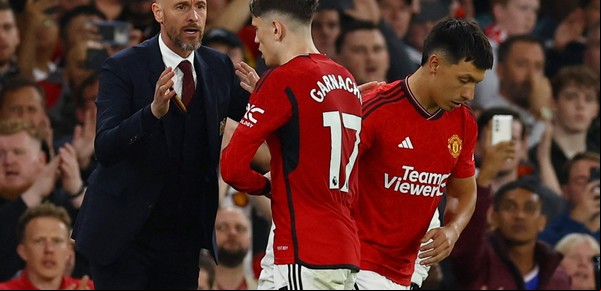 Lisandro Martínez volvió a jugar en el triunfo del Manchester United y le dio una buena noticia a Scaloni