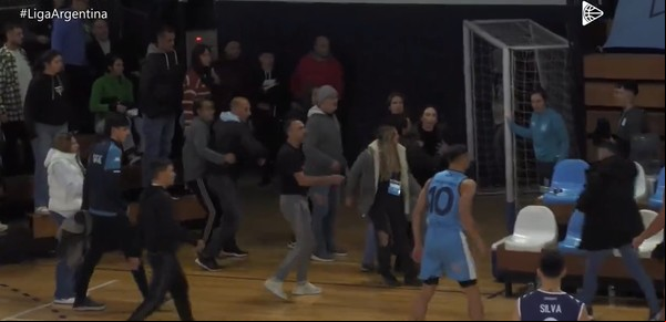 Escándalo en la Liga Argentina de Básquet: duras sanciones tras el escándalo y batalla campal entre los dos Racing