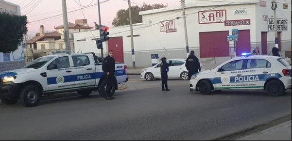 Conmoción en Comodoro Rivadavia: mataron a un adolescente de 17 años para robarle el celular cuando iba al colegio