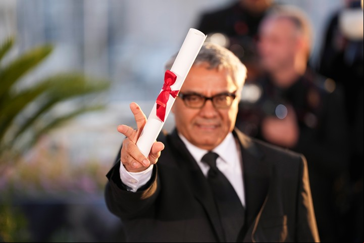 El iraní Mohammad Rasoulof ganó el Premio especial del Jurado por "The Seed of the Sacred Fig". Foto: AP