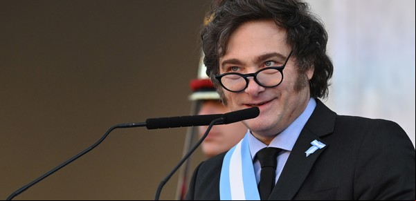 Javier Milei echó a Nicolás Posse y asume Guillermo Francos como jefe de Gabinete