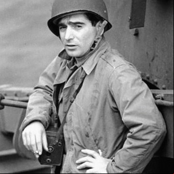 A 80 años del Día D, la historia de Robert Capa, el fotógrafo que lo retrató bajo una lluvia de balas