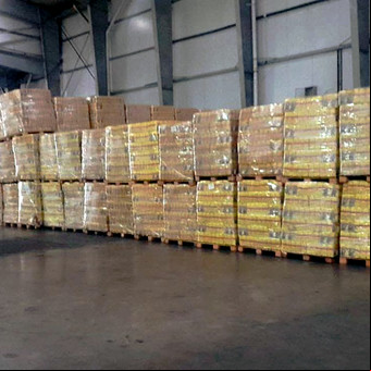 Escándalo de los alimentos: el Gobierno de Milei apuntó contra el juez Casanello y empieza a distribuir sólo los productos que están por vencer