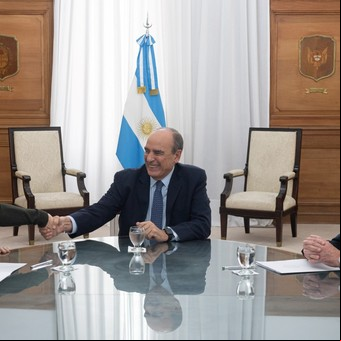 Javier Milei dio luz verde y el Gobierno negocia obra pública con los gobernadores