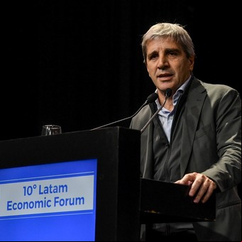 Caputo se prepara para su "segundo tiempo" con una reforma tributaria y un nuevo esquema de ajuste fiscal