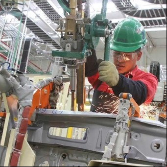 Competitividad, el desafío número uno para las pymes manufactureras 