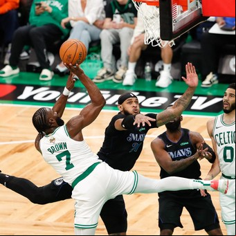 Finales de la NBA: Boston Celtics pasaron por arriba a Dallas Mavericks en el primer capítulo y avisan que quieren ser campeones