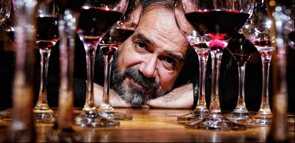 Fabricio Portelli: cómo piensa el crítico de vinos argentino más exigente