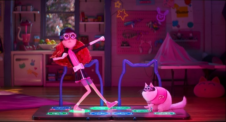 Poppy, la preadolescente que desea ser villana, es el personaje al que María Becerra le presta su voz.
