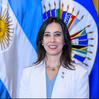 Javier Milei le pidió la renuncia a la hija de Domingo Cavallo como embajadora en la OEA
