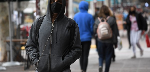 Alerta roja por frío extremo en Buenos Aires y otras dos provincias: habrá mínimas bajo cero durante la madrugada del 9 de Julio