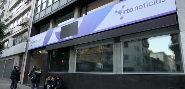 El Gobierno da marcha atrás, vuelve a cerrar los dos edificios de la exTélam y se reactiva el conflicto con los trabajadores