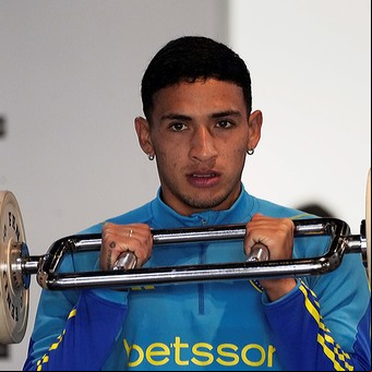 Boca comienza a decirle adiós a Equi Fernández: la lluvia de dólares que llega desde Arabia y el nombre top que irá a buscar Riquelme