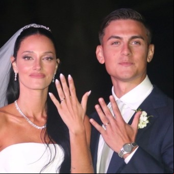 Casamiento de Oriana Sabatini y Paulo Dybala: el romántico gesto del novio y los shows en vivo