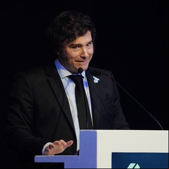 Javier Milei y sus medidas, EN VIVO: el Presidente cruzó a un ex ministro chavista que tildó de "ultraderecha" al gobierno de Maduro