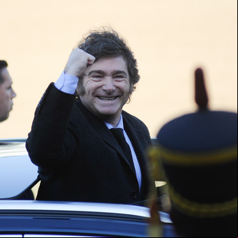 El Gobierno reglamentó los capítulos de la Ley Bases sobre  privatizaciones y reforma del Estado