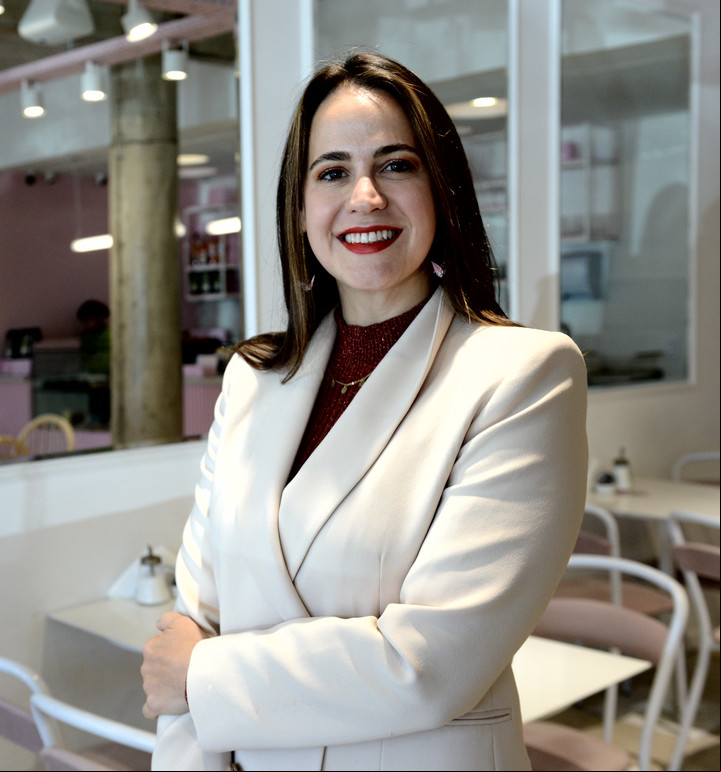 Lucía Aguilar dice que es clave controlar gastos y educarse financieramente. Foto Luciano Thieberger