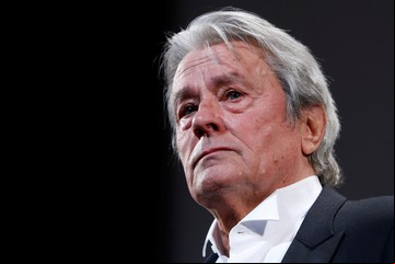 Murió el legendario actor francés Alain Delon a los 88 años

