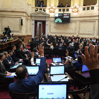 ¿Otra semana negra en el Congreso? La oposición presiona a Villarruel para voltear este jueves el DNU de la SIDE