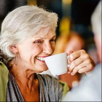 Adiós al café después de los 60 años: qué dice una nueva investigación