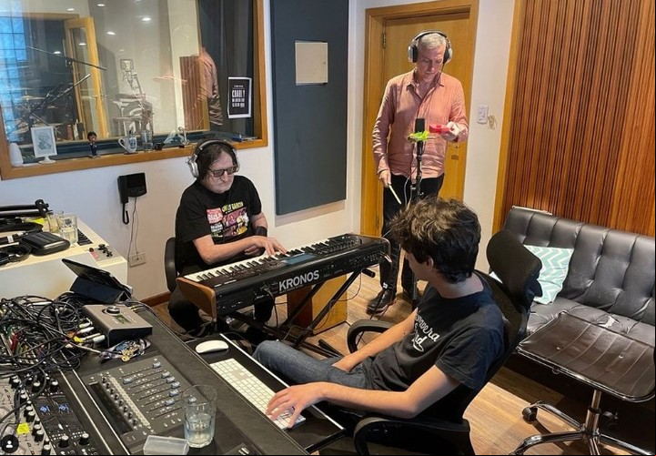 Charly García y Pedro Aznar, durante la grabación de "La lógica del escorpión".