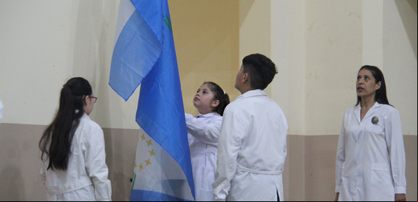 ¿Qué debe hacerse para mejorar la educación?  