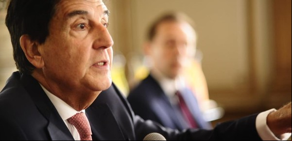 Carlos Melconian advirtió que el régimen cambiario "está en rojo" y cuestionó que el Banco Central venda dólares para mantener acotada la brecha