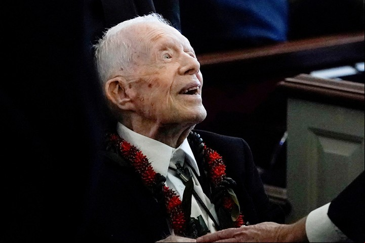 Una de las últimas imágenes públicas de Jimmy Carter, en el funeral de su esposa Rosalynn, en noviembre de 2023. Foto: REUTERS