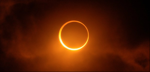 Eclipse Solar 2025: rituales recomendados y peligrosos según los astrólogos