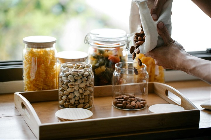 Los frutos secos ayudan a reducir el colesterol. Foto: Unsplash.