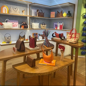 Llegó una marca sa al país y reemplazará en un shopping a las carteras favoritas de Cristina