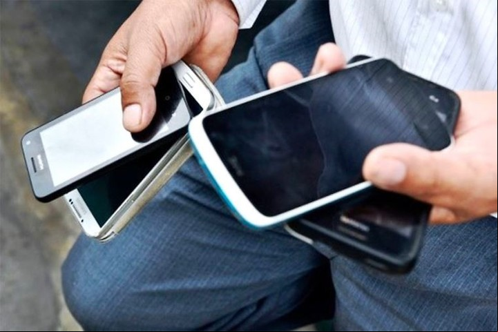 Robo de celulares.