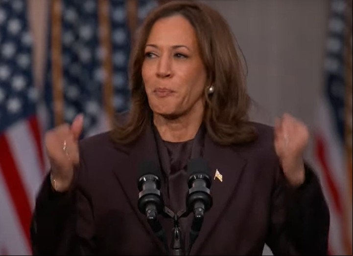 Kamala Harris habló tras la derrota electoral y dijo que se deben aceptar los resultados de la elección. Captura TV