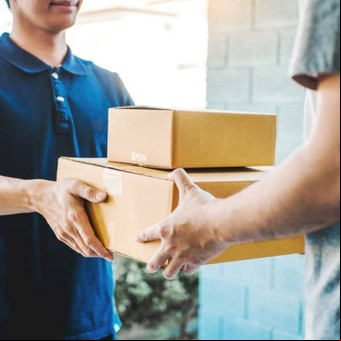 Salto del e-commerce: esperan que las compras vía courier crezcan 20% este año y amplían la capacidad de Ezeiza