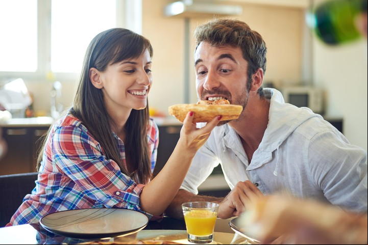 Debemos incorporar la comida que nos da placer a pesar de que no sea saludable. Foto Shutterstock.