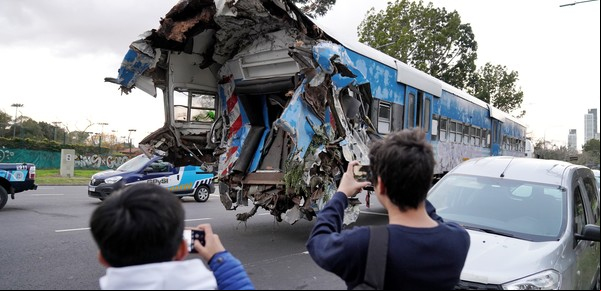 Escandalosa revelación sobre el choque de trenes en Palermo: dos maquinistas no sabían cómo funcionaban los frenos 