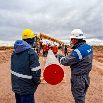 Vaca Muerta: la obra privada más grande suma a dos multinacionales, pero en EE.UU hablan de una Argentina cara
