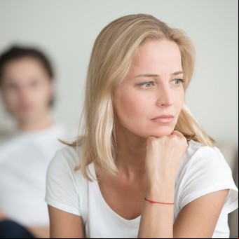 Qué significa que tu pareja te pregunte siempre si la querés, según la psicología