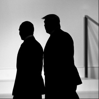 Putin ve al Estados Unidos de Trump precipitándose al desastre