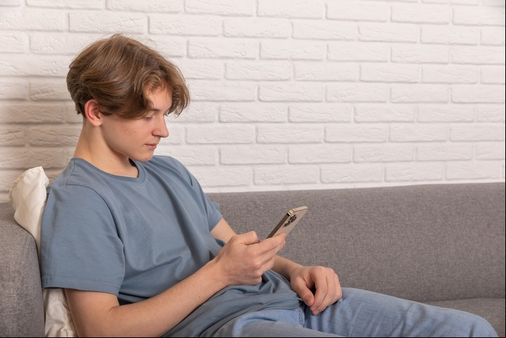 Las apuestas online, al igual que las inversiones, conllevan el riesgo de perder dinero. Foto: Shutterstock.
