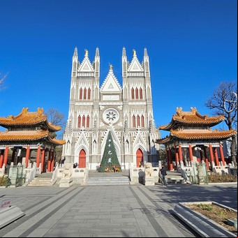 La llamativa apariencia de la Virgen en China: ¿Cómo es una iglesia católica en el país más ateo del mundo?