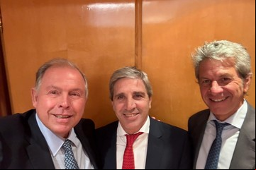 Cambios en el Gabinete: un funcionario pasa de Economía a Cancillería y genera movimientos en el equipo de Luis Caputo