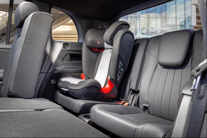 La tercera fila del Mercedes-Benz GLB es recomendable para niños.
