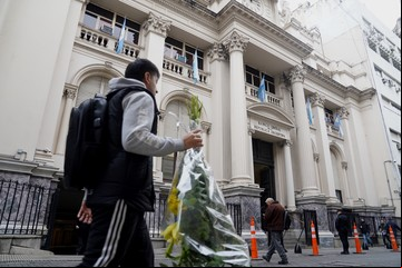 Cómo funcionarán bancos, transacciones, supermercados y comercios, el martes 31 de diciembre y 1 de enero de 2025