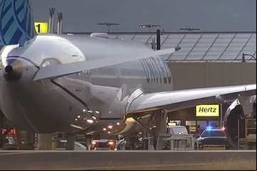 Encontraron un cuerpo en el compartimiento de una rueda de un avión de United Airlines tras un vuelo de Chicago a Hawaii
