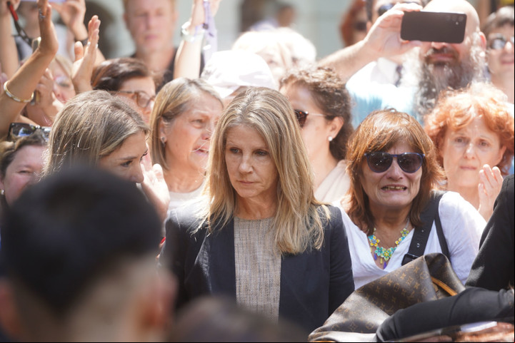 El doloroso adiós al periodista. 
Foto Guillermo Rodriguez Adami.